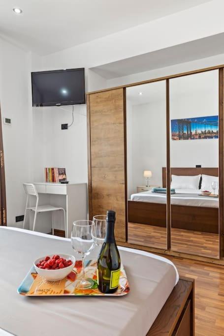 Bamboo Ultra Central Apartment Bukurešť Exteriér fotografie